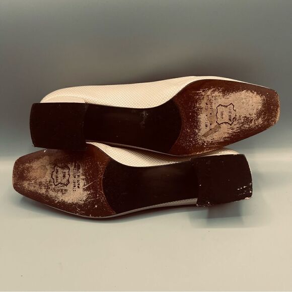 Stuart Weitzman Textured Embossed Block Heel Pumps - Picture 8 of 9